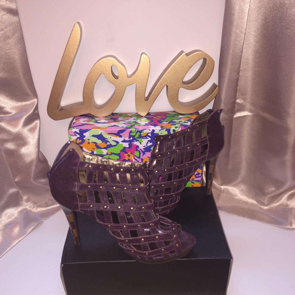 Grape platform heel